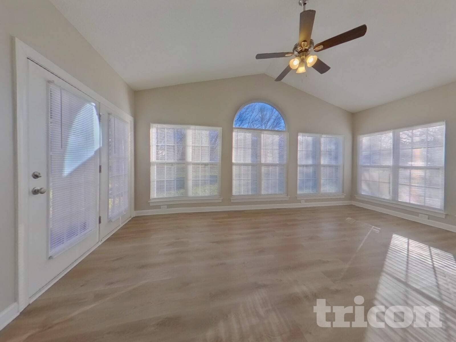 Building Photo - 6107 Tesh Ct