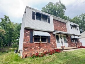 Building Photo - 3999 Baumberger Rd