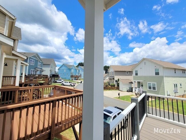 Building Photo - 758 Waterscape Ct