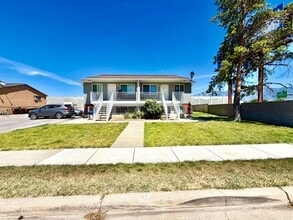 Building Photo - 8287 Ivy Dr