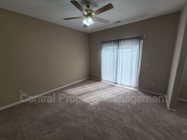 Building Photo - 1 Redwolf Ln