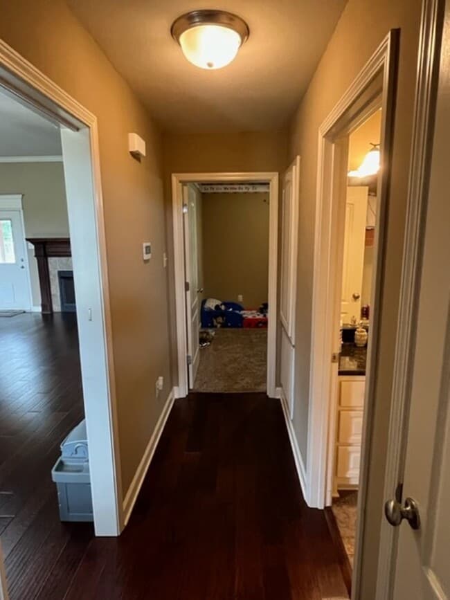 Building Photo - Nice Jacksonville Home Close to Little Roc...