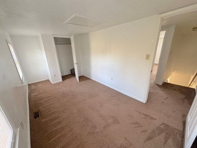 Building Photo - 431 Seaboard Ave