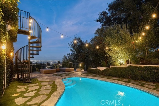 Building Photo - 3642 Alta Mesa Dr