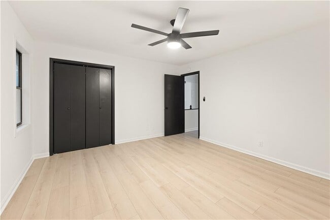 Building Photo - 1487 Springwood Dr SE
