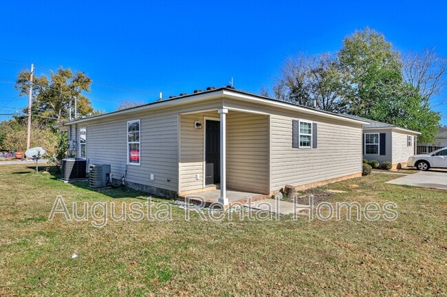 Building Photo - 1718 Hicks St