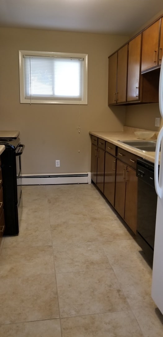 Building Photo - 3BR Ranch