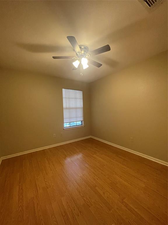 Building Photo - 9126 Elk Bend Dr