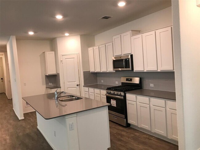 Building Photo - 1200 Nokota Bnd