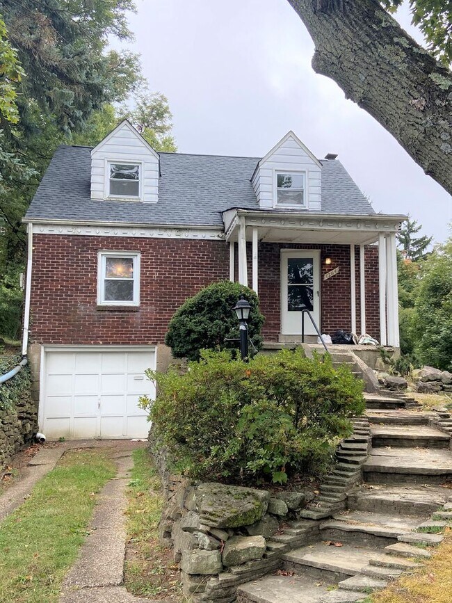 Building Photo - 12114 Garland Dr