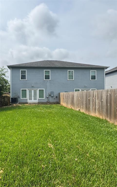 Building Photo - 8205 Oak Knoll Ln