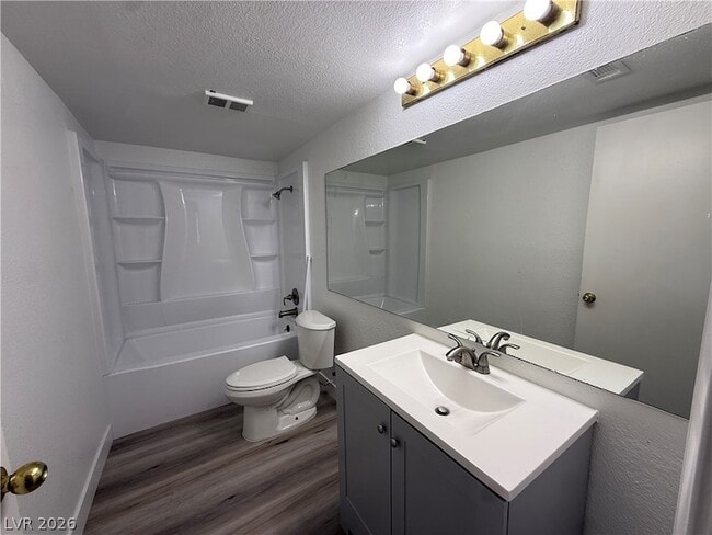 Building Photo - 2980 Juniper Hills Blvd