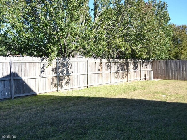 Building Photo - 3 br, 3.5 bath Duplex - Teal Duplexes 2500