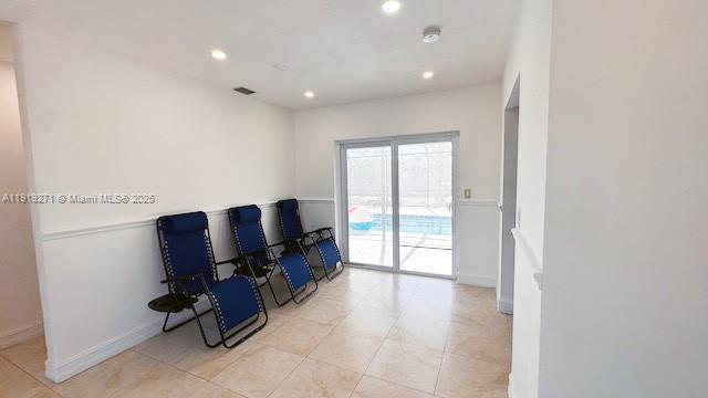 Building Photo - 6980 Scott St