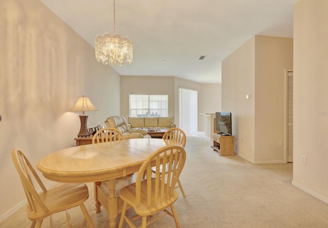 Building Photo - 4233 Hartridge Ln