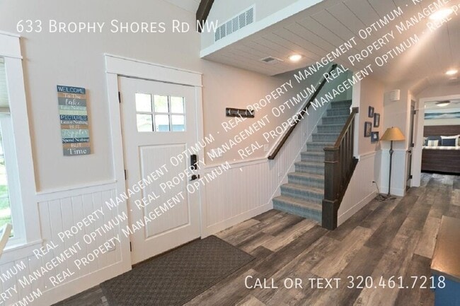 Building Photo - 633 Brophy Shores Rd NW