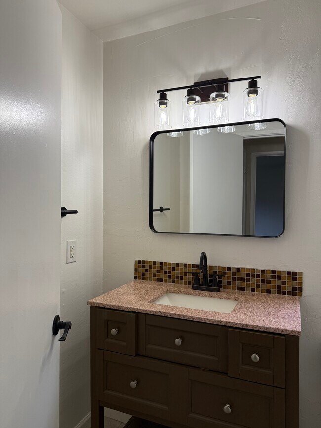 Building Photo - 34770 Perry Rd