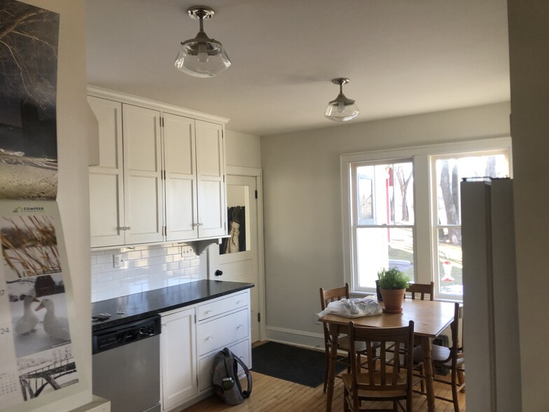 Kitchen - 360 144th Ave
