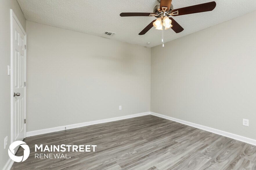 Building Photo - 123 12th Ave