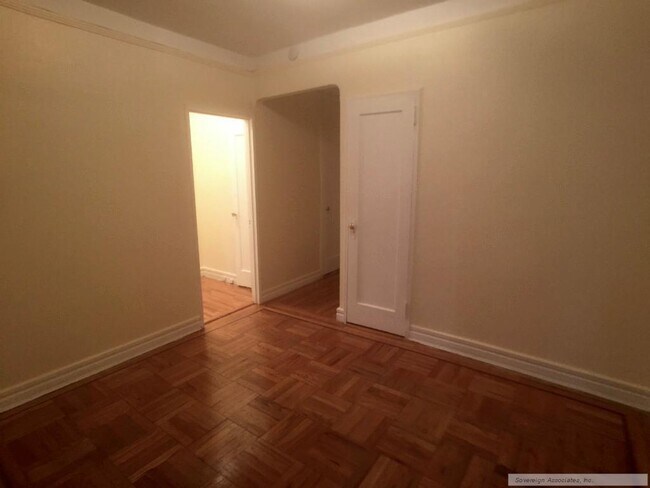 Floorplan - 12 Dongan Place