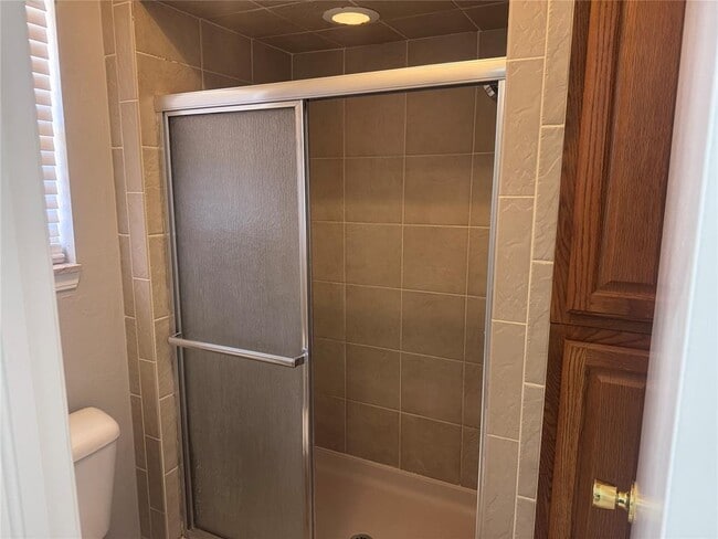 Building Photo - 12216 Sylvester Dr