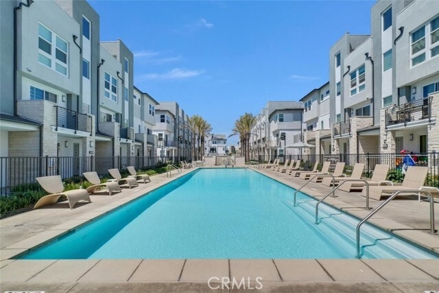 Building Photo - 1122 W Bushell St