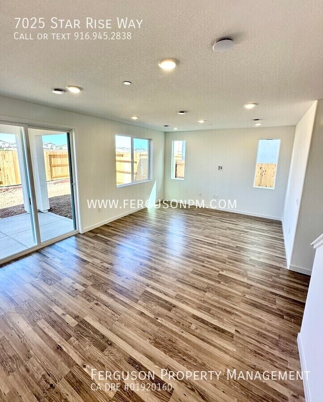 Building Photo - 7025 Star Rise Wy