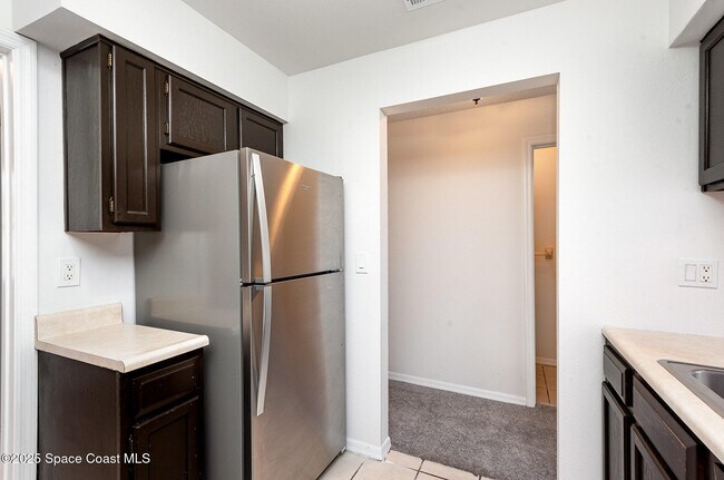 Building Photo - 3164 Finsterwald Dr