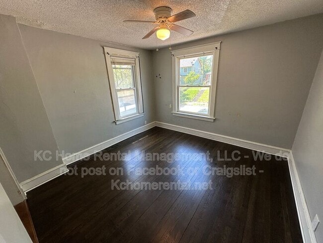 Building Photo - 5105 Walnut St