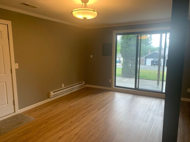 Building Photo - 4213 Tyler Way