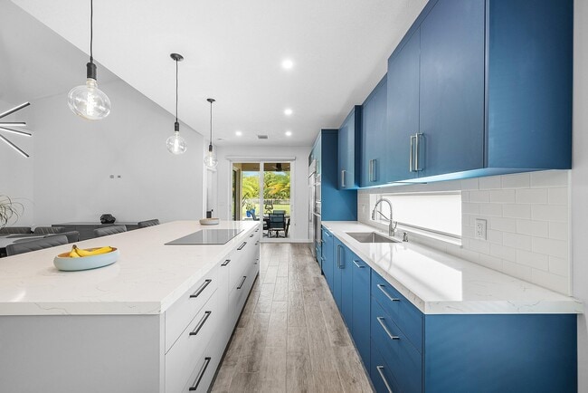 Building Photo - 494 Enfield Ct