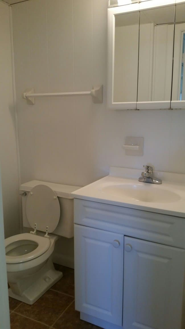 Building Photo - Patriot Enclave