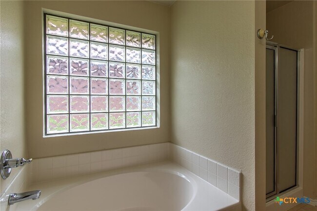 Building Photo - 5505 Gunnison Dr