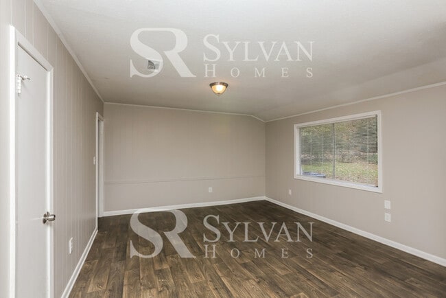 Building Photo - At Last, This Is What You Have Been Searching For!