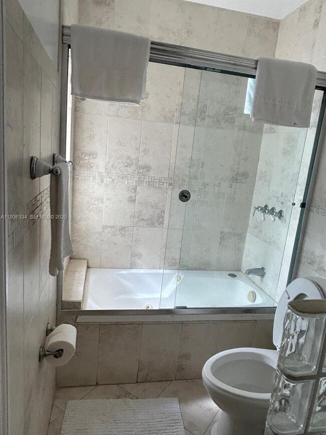 Building Photo - 9248 Shadow Wood Blvd