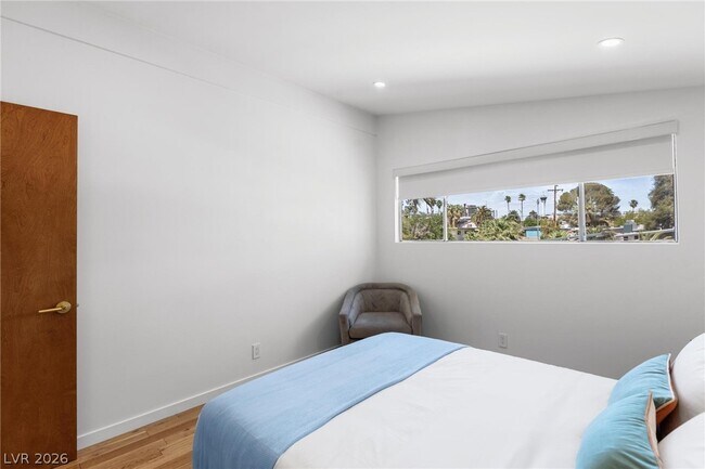 Building Photo - 1607 Pawnee Dr