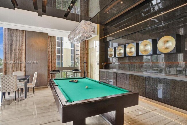 Building Photo - 17749 Collins Ave