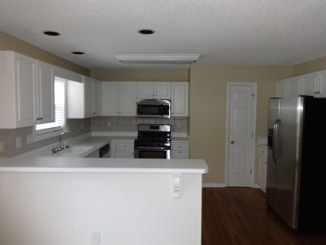 Building Photo - 4041 Mount Vernon Drive