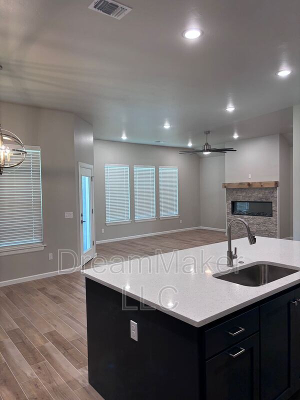 Building Photo - 11161 Black Lion Ct