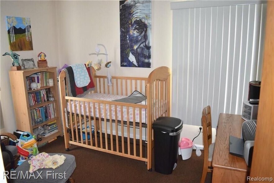 Building Photo - 2666 Catalpa Dr