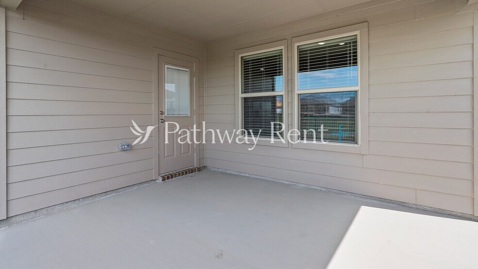 Building Photo - 8504 Hollymead Ln