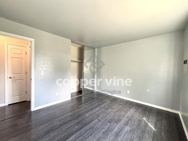 Building Photo - 10536 W 107th Ave