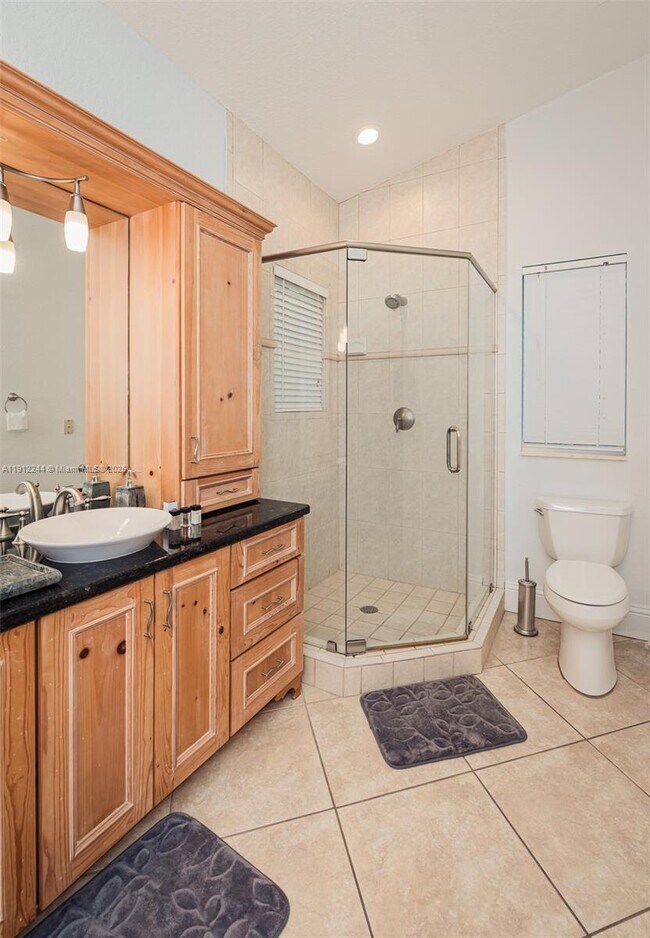 Building Photo - 302 Balboa St