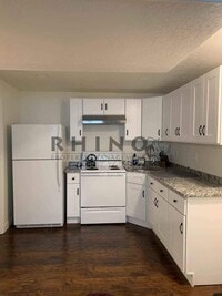 Building Photo - 983 E Dry Gulch Cir