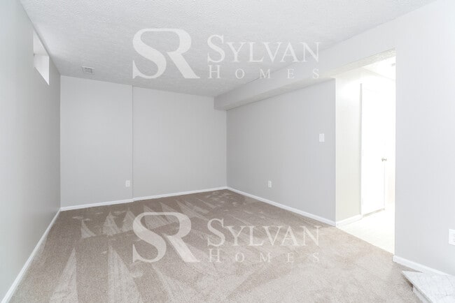 Building Photo - Rest. Relax. Recharge. Home awaits!