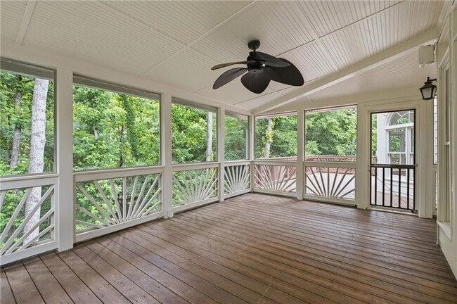 Building Photo - 730 Rose Creek Cir