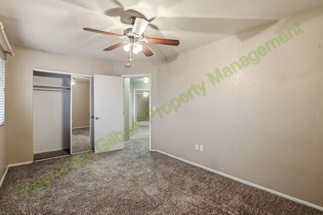 Building Photo - Gilbert 3-Bed / 2.5-Bath Home with Convenient Central Location