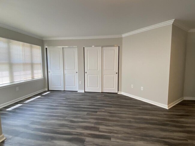 Building Photo - 8802 Gilly Way