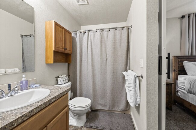 Building Photo - 11163 Silver River Loop