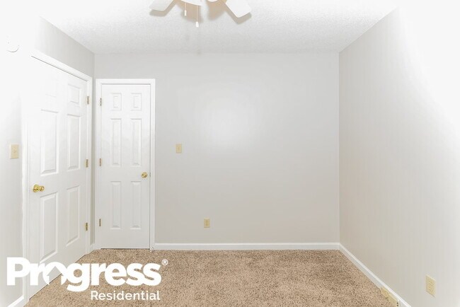 Building Photo - 1024 Jessa Cove